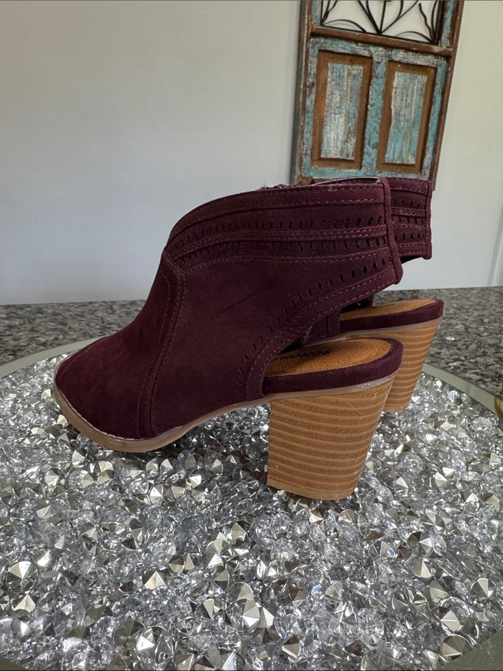 Sonoma Burgundy Open-Toe Block Heel Sandal EUC 6.5 - Picture 5 of 13